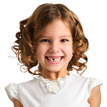 Portrait eines kleinen Mädchens mit gestylten Locken